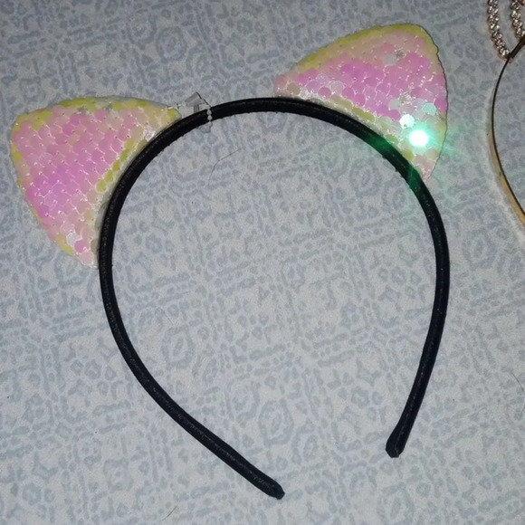 2 cute kitty cat hairbands‎ - Picture 2 of 3